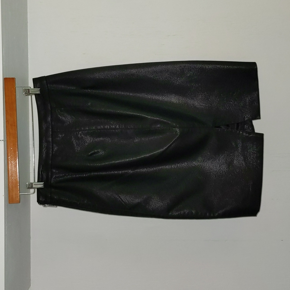 Like New! Vegan/Faux Leather Midi/Pencil Skirt with zipper - Picture 5 of 8